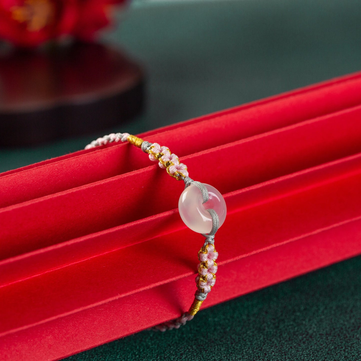 Linghuajing White Pure Jade Handmade Peach Knot Bracelet